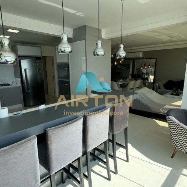 V4059 APARTAMENTO PARA VENDA FRENTE AO MAR EM MEIA