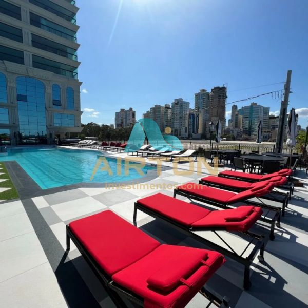 V4060 APARTAMENTA PARA VENDA FRENTE AO MAR EM MEIA