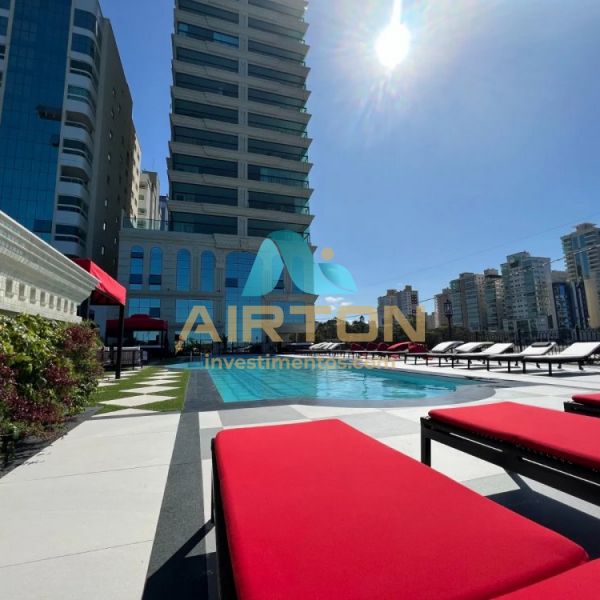 V4060 APARTAMENTA PARA VENDA FRENTE AO MAR EM MEIA