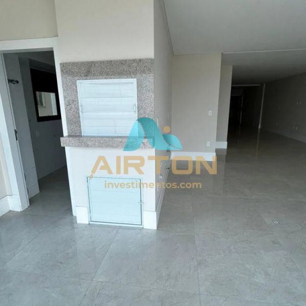 V4060 APARTAMENTA PARA VENDA FRENTE AO MAR EM MEIA