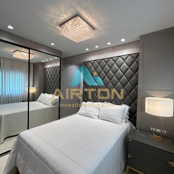 V4062 APARTAMENTO MOBILIADO FRENTE AO MAR EM MEIA 