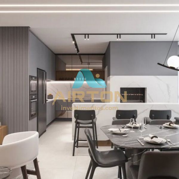 Cobertura com 4 sutes  venda , 252m - Centro - 