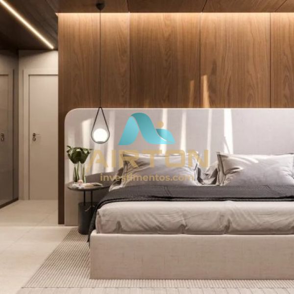 Cobertura com 4 sutes  venda , 252m - Centro - 