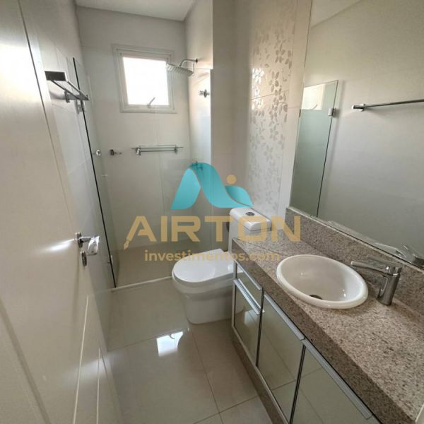 V4069 APARTAMENTO MOBILIADO PARA VENDA EM MEIA PRA