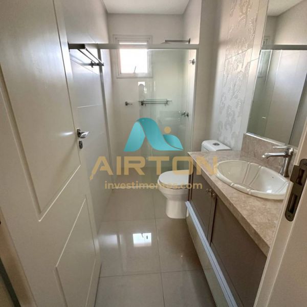 V4069 APARTAMENTO MOBILIADO PARA VENDA EM MEIA PRA