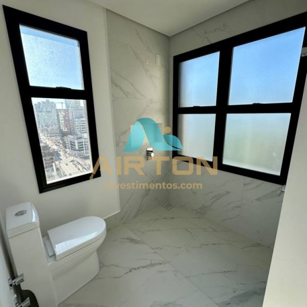 V4070 APARTAMENTO PARA VENDA 100 MTS DO MAR EM MEI