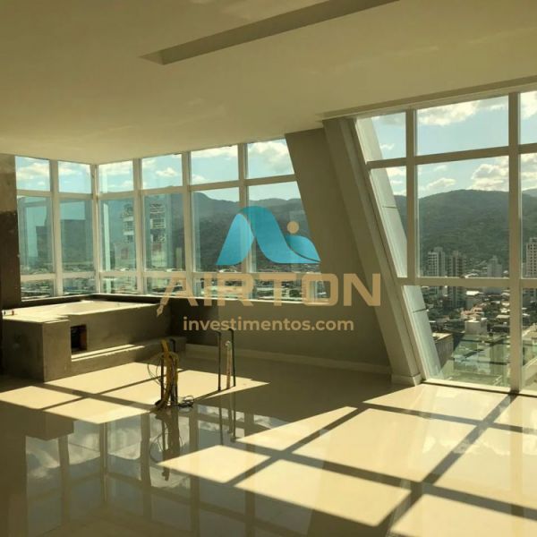 DULPEX PARA VENDA COM 5 SUITES, 300 MTS DO MAR ME 