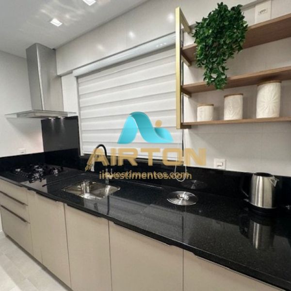 Apto a venda finamente mobiliado e decorado, 3 su�