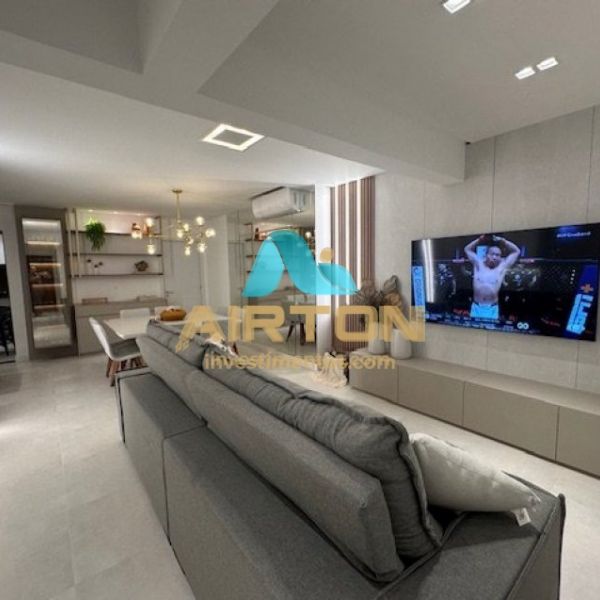 Apto a venda finamente mobiliado e decorado, 3 su�