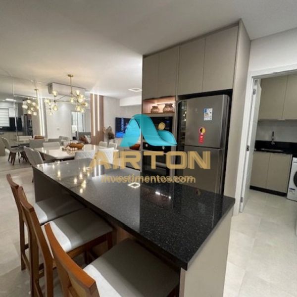 Apto a venda finamente mobiliado e decorado, 3 su�