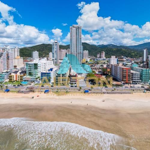 LA4059 APARTAMENTO COM 4 SUITES, 200 MTS DO MAR EM