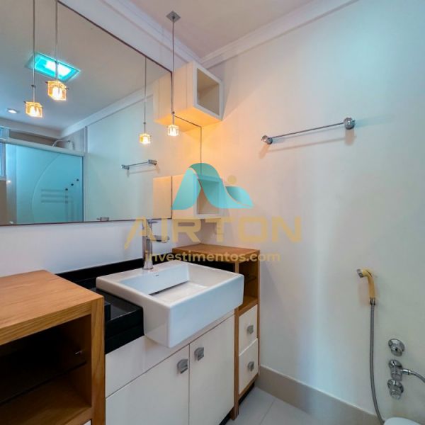 V3169 APARTAMENTO PARA VENDA 100 MTS DO MAR EM CEN