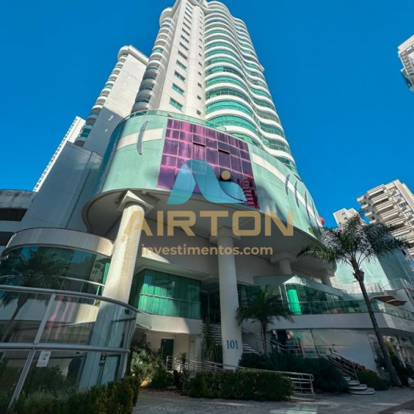 V3169 APARTAMENTO PARA VENDA 100 MTS DO MAR EM CEN