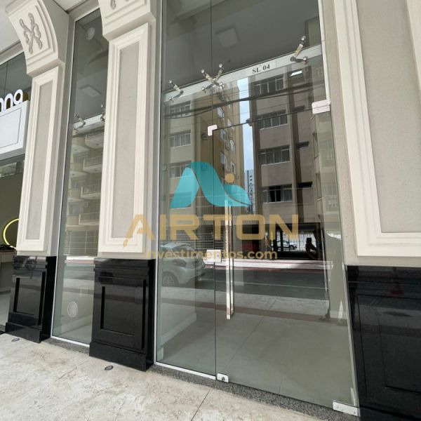 SC0003 SALA COMERCIAL COM 160M, 200 MTS DO MAR EM