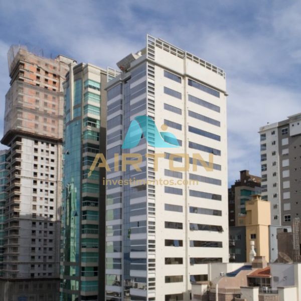 DUPLEX PARA VENDA 50 MTS DO MAR EM MEIA PRAIA - IT