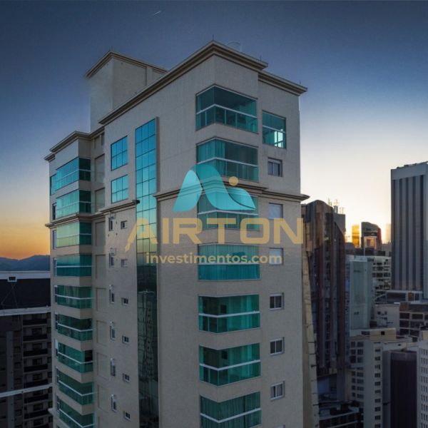 TE3002 APARTAMENTO COM TERRA�O PARA VENDA, 200 MTS