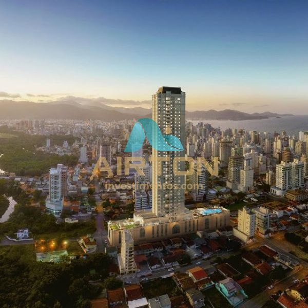 SC0006 SALA COMERCIAL COM 48M, 300 MTS DO MAR EM 