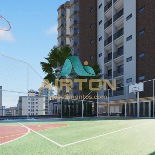 V3241 IMVEL  VENDA COM 3 SUITES, 500 MTS DO MAR 