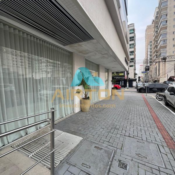 SC0013 SALA COMERCIAL, TEM 120M COM LAVABO EM CAS