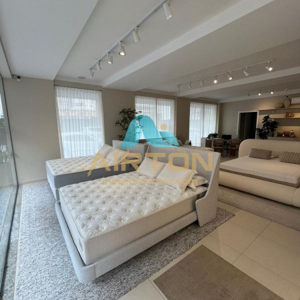 SC0013 SALA COMERCIAL, TEM 120M COM LAVABO EM CAS