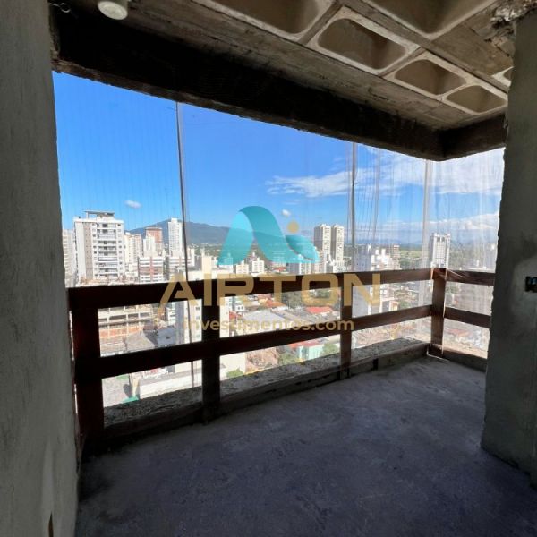 LA3071 IMVEL LANAMENTO COM 3 DOR SENDO 2 SUITES,