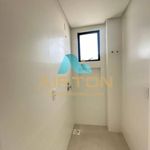 V2084 IMVEL PARA VENDA COM 2 SUITES, 550 MTS DO M