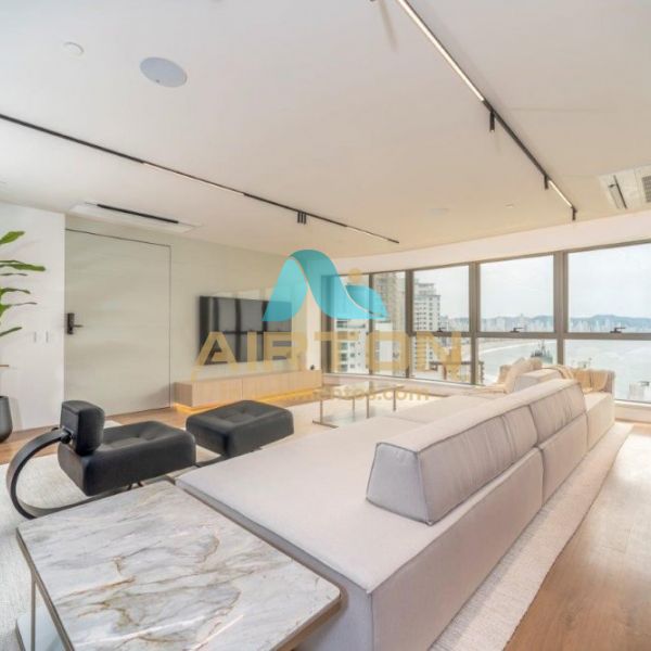 V4081 IMVEL DECORADO PARA VENDA COM 4 SUITES, QUA