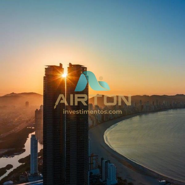 DU7000 DUPLEX PARA VENDA COM 7 SUITES, QUADRA MAR 