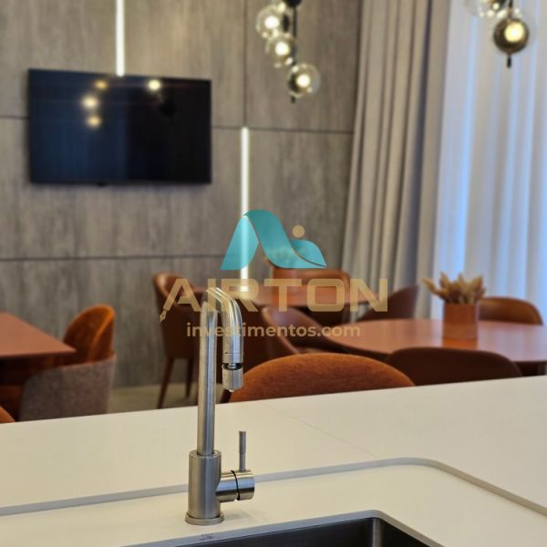 V3186 IM�VEL PARA VENDA COM 3 SUITES, 500 MTS DO M