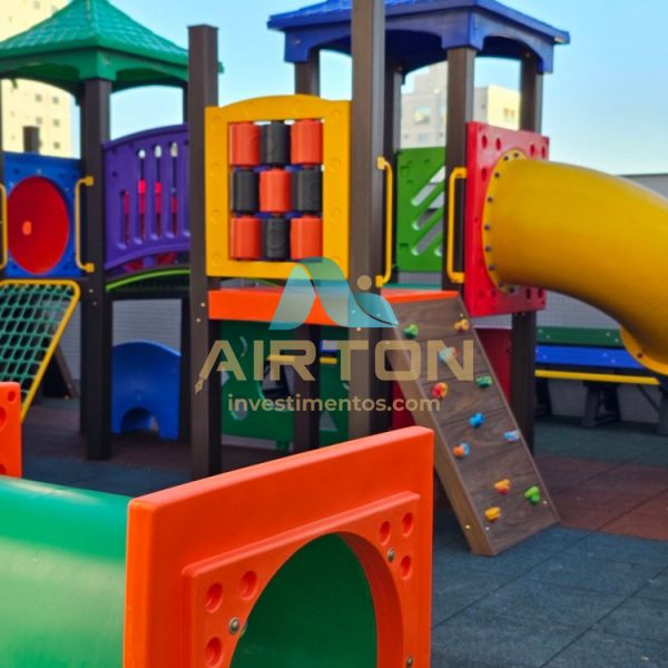 V3186 IM�VEL PARA VENDA COM 3 SUITES, 500 MTS DO M