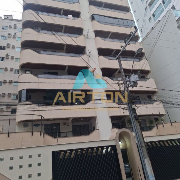 V3191 IM�VEL PARA VENDA COM 3 DOR, 300 MTS DO MAR 