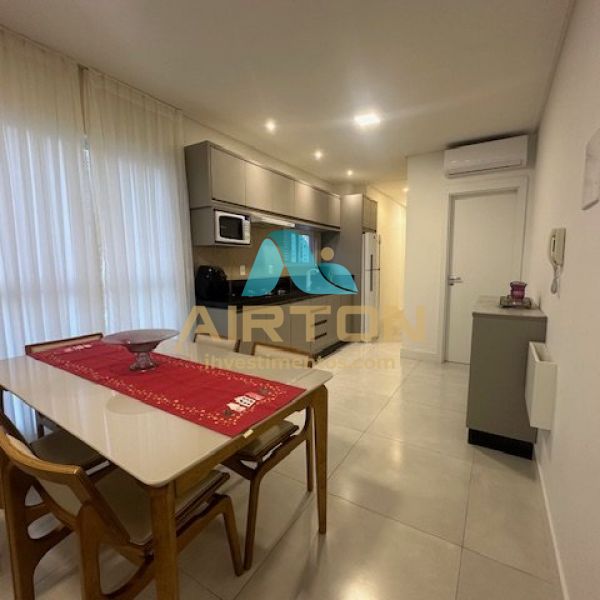 L2006 APTO COM 2 SUITES, 150 MTS DO MAR EM MEIA PR