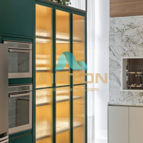 V4091 IMVEL PARA VENDA COM 4 SUITES, 500 MTS DO M