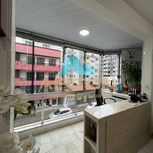 V3195 IMVEL MOBILIADO PARA VENDA COM 3 DOR EM MEI
