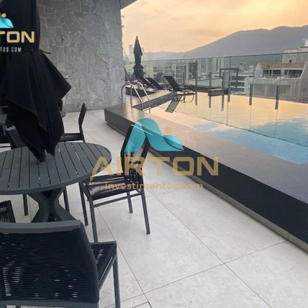 V3196 IMVEL MOBILIADO PARA VENDA COM 3 SUITES, 30