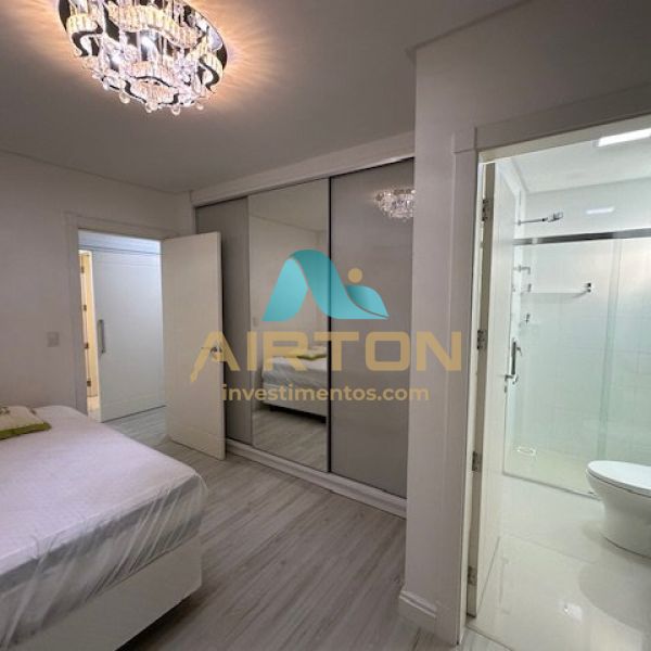 V4092 IM�VEL MOBILIADO PARA VENDA COM 4 SUITES, QU