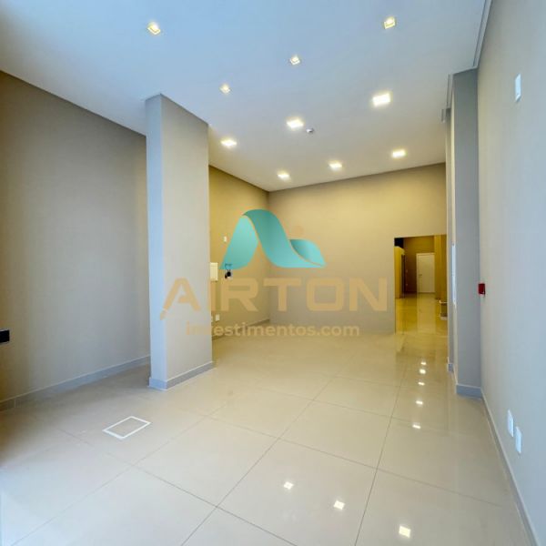 SC0021 SALA COMERCIAL PARA VENDA, TEM 92M, 400 MT