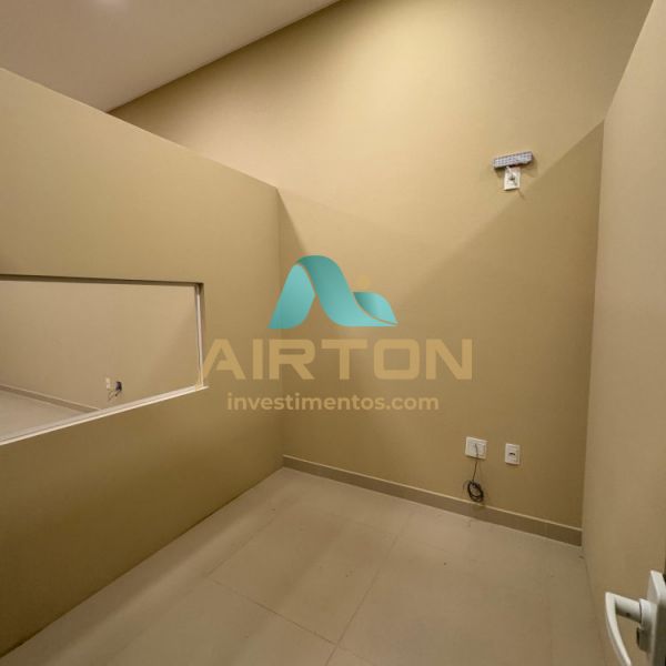 SC0021 SALA COMERCIAL PARA VENDA, TEM 92M, 400 MT