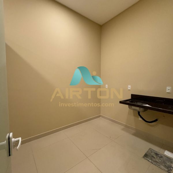 SC0021 SALA COMERCIAL PARA VENDA, TEM 92M, 400 MT