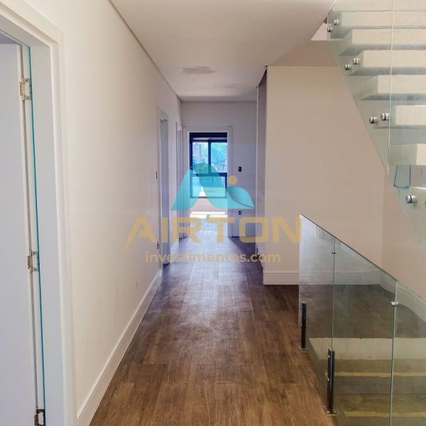 CC4001 CASA PARA VENDA COM 4 SUITES, PISCINA E VIS