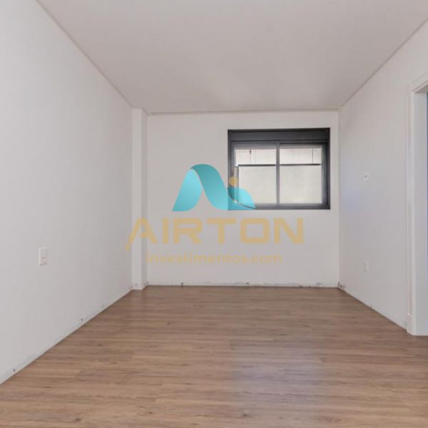 V3210 IM�VEL PARA VENDA COM 3 SUITES, 250 MTS DO M