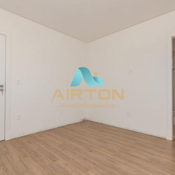 V3210 IM�VEL PARA VENDA COM 3 SUITES, 250 MTS DO M