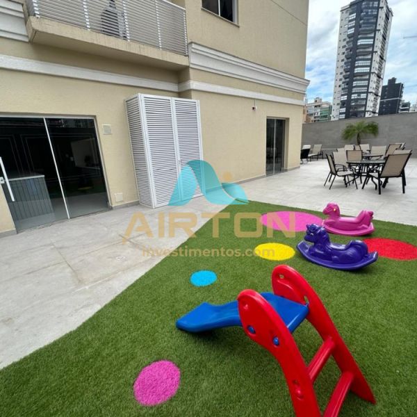 V2105 IM�VEL PARA VENDA COM VISTA AO MAR EM MORRET