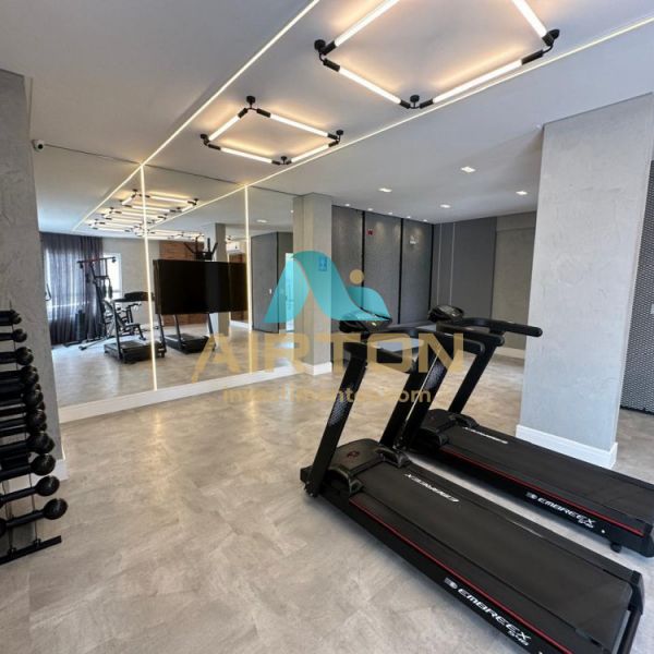 V2105 IM�VEL PARA VENDA COM VISTA AO MAR EM MORRET