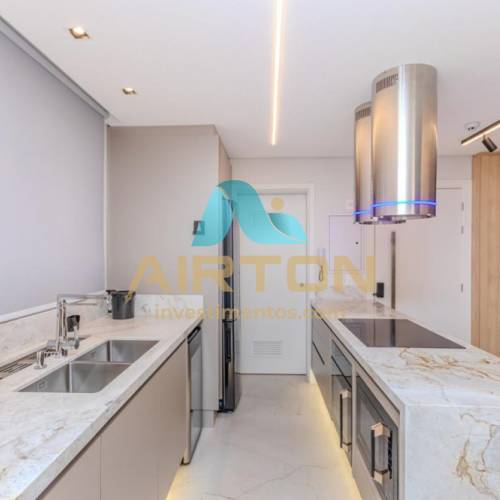 V3214 IMVEL MOBILIADO E DECORADO COM 3 SUITES EM 
