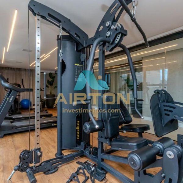 V3214 IMVEL MOBILIADO E DECORADO COM 3 SUITES EM 