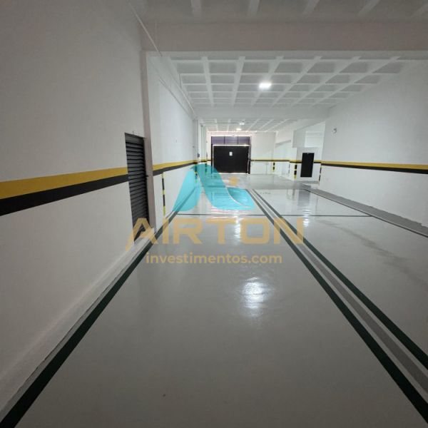 V2108 IMVEL PARA VENDA COM 2 DOR, 200 MTS DO MAR 