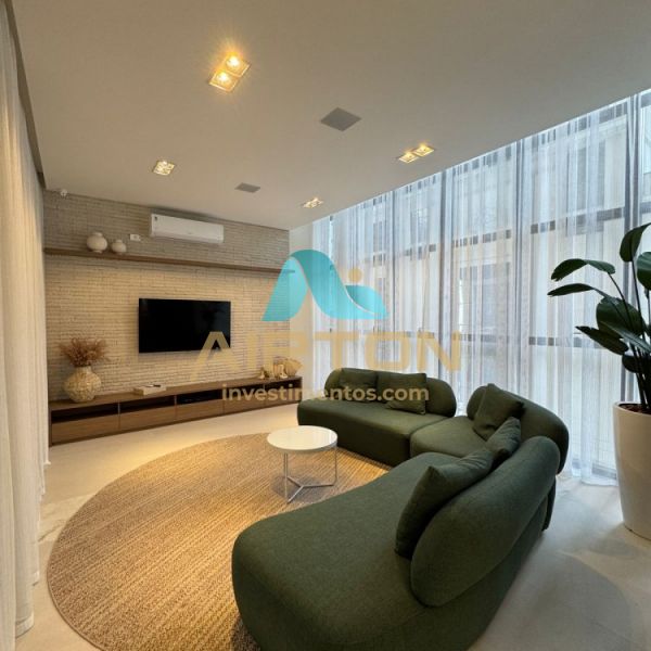 V2108 IMVEL PARA VENDA COM 2 DOR, 200 MTS DO MAR 