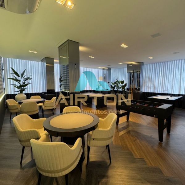 V2108 IMVEL PARA VENDA COM 2 DOR, 200 MTS DO MAR 