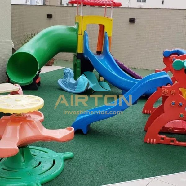 Apartamento com 3 sutes  venda , 178m - Centro 